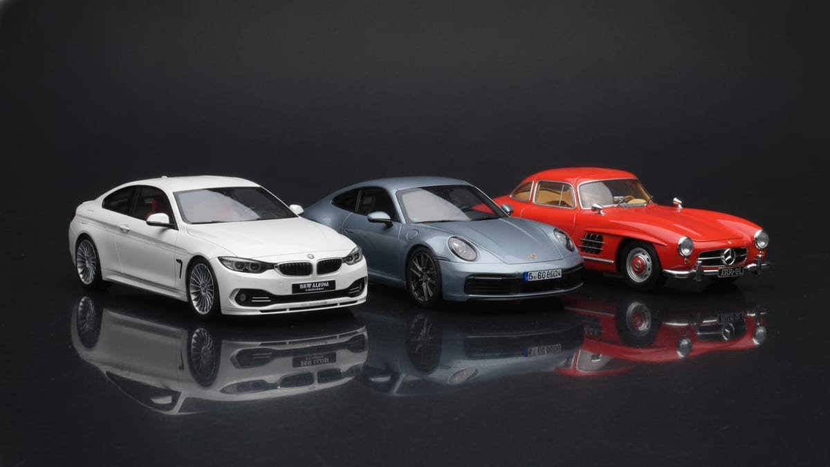 Model Porsche de colecție la scara 1:18 pe fundal de studio &mdash; ofertă Models118 pentru prima comandă