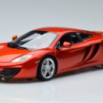 McLaren McLaren MP4-12C Coupe Cu Stig Figurina Top Gear Minichamps 1:18 1:18 Metal