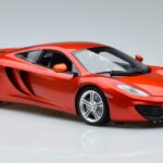 McLaren McLaren MP4-12C Coupe Cu Stig Figurina Top Gear Minichamps 1:18 1:18 Metal