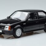 Opel Opel Kadett D GTE Hatchback Negru MCG 1:18 1:18 Metal