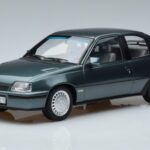 Opel Opel Kadett E GSi Albastru Metalic Norev 1:18 1:18 Metal