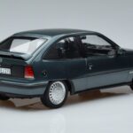 Opel Opel Kadett E GSi Albastru Metalic Norev 1:18 1:18 Metal