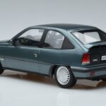 Opel Opel Kadett E GSi Albastru Metalic Norev 1:18 1:18 Metal