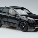 Volkswagen Volkswagen Touareg CR Negru FAW 1:18 1:18 Metal