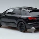 Volkswagen Volkswagen Touareg CR Negru FAW 1:18 1:18 Metal