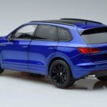 Volkswagen Volkswagen Touareg CR Albastru FAW 1:18 1:18 Metal