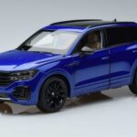 Volkswagen Volkswagen Touareg CR Albastru FAW 1:18 1:18 Metal