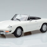 Alfa Romeo 2000 Spider Alb Norev 1:18