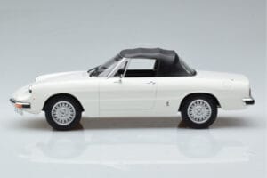 Alfa Romeo 2000 Spider Alb Norev 1:18 187882 Metal - imaginea 3 din 7