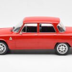 Alfa Romeo Giulia Nuova Super Roșu Custom Wheels MCG 1:18 MCG18333 - image 3 of 6