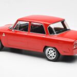 Alfa Romeo Giulia Nuova Super Roșu Custom Wheels MCG 1:18 MCG18333 - image 5 of 6