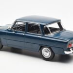 Alfa Romeo Giulia TI Albastru Petrol Norev 1:18 - image 5 of 6