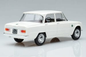Alfa Romeo Giulia Ti Super Norev 1:18 187970 Metal - imaginea 2 din 6