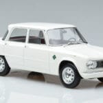 Alfa Romeo Giulia Ti Super Norev 1:18 187970 Metal - image 4 of 6