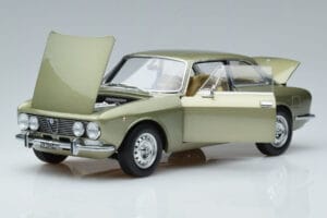 Alfa Romeo GTV 2000 Verde Ediție Limitată Norev 1:18 187913 Metal - imaginea 2 din 7