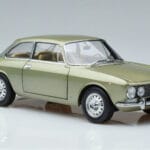 Alfa Romeo GTV 2000 Verde Ediție Limitată Norev 1:18 187913 Metal - image 5 of 7