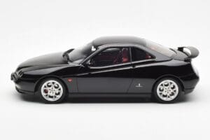 Alfa Romeo GTV V6 916 Negru Otto 1:18 OT1057 Rășină - imaginea 3 din 6