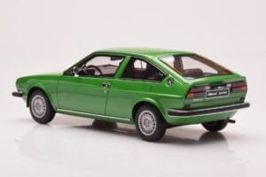 Alfa Romeo Alfasud Sprint Verde Otto 1:18 OT1043 Rășină - imaginea 5 din 6