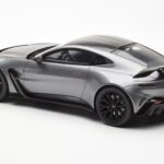 Aston Martin V12 Vantage Magnetic Argintiu GT Spirit 1:18 GT443 - image 5 of 6