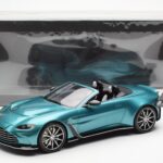 Aston Martin V12 Vantage Roadster Tayos Turcoaz Verde GT Spirit 1:18 GT445 - image 6 of 6