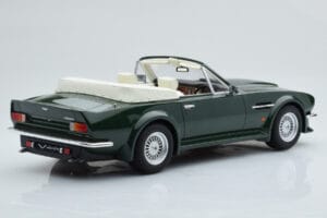 Aston Martin V8 Vantage Volante Verde GT Spirit 1:18 ZM091 Rășină - imaginea 2 din 6