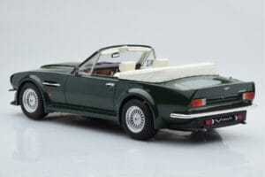 Aston Martin V8 Vantage Volante Verde GT Spirit 1:18 ZM091 Rășină - imaginea 5 din 6