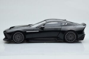 Aston Martin Victor Negru GT Spirit 1:18 GT428 Rășină - imaginea 3 din 6