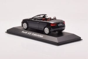 Audi A3 8P Cabriolet Negru Minichamps 1:43 5010803333 Metal - imaginea 3 din 4