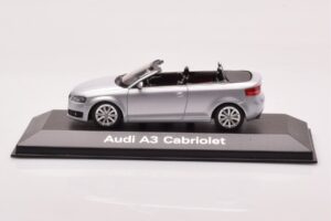 Audi A3 8P Cabriolet Argintiu Minichamps 1:43 5010803323