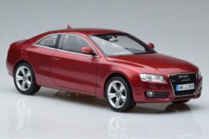 Audi A5 B8 Roșu Granat Norev 1:18 188352 Metal - imaginea 5 din 7