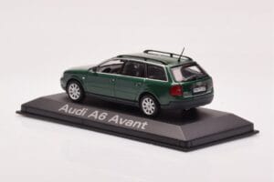 Audi A6 C5 Avant Verde Minichamps 1:43 5010106213 Metal - imaginea 3 din 4