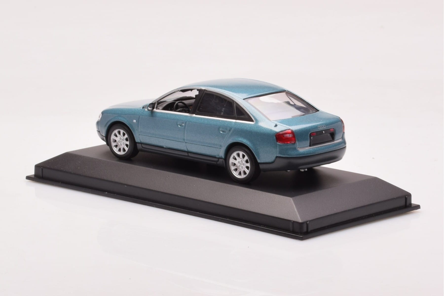 Audi A6 C5 Petrol Metallic Minichamps 1:43 AUDI-264448 Metal - imaginea 3 din 4