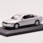 Audi A8 D2 Argintiu Minichamps 1:43 - image 2 of 4