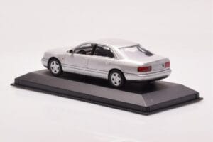 Audi A8 D2 Argintiu Minichamps 1:43 433013006 Metal - imaginea 3 din 4