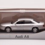 Audi A8 D2 Argintiu Minichamps 1:43 - image 4 of 4