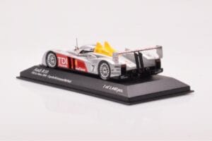 Audi R10 TDI LMP1 #7 R. Capello / T. Kristensen / A. McNish 24 Hours of Le Mans 2006 Minichamps 1:43 400061607 Metal - imaginea 3 din 4