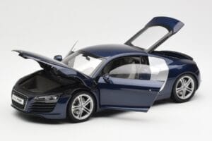 Audi R8 4.2 FSI V8 Albastru Kyosho 1:18 09213BL Metal - imaginea 2 din 8