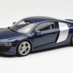 Audi R8 4.2 FSI V8 Albastru Kyosho 1:18 09213BL