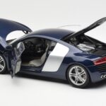 Audi R8 4.2 FSI V8 Albastru Kyosho 1:18 09213BL - image 5 of 8