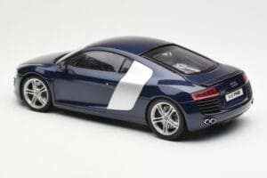 Audi R8 4.2 FSI V8 Albastru Kyosho 1:18 09213BL Metal - imaginea 7 din 8