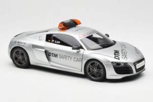 Audi R8 5.2 DTM Safety Car 2010 Kyosho 1:18 09216DTM Metal - imaginea 6 din 8
