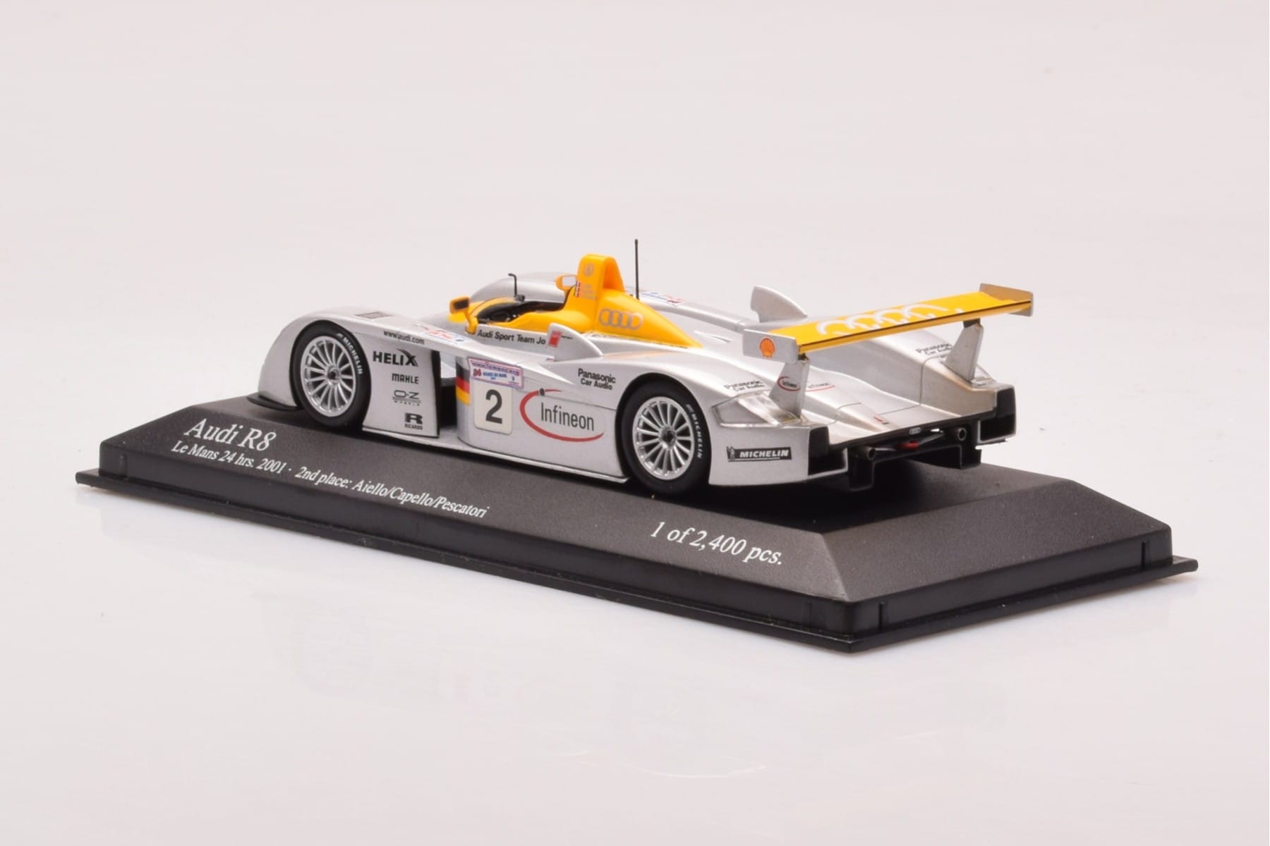 Audi R8 Infineon #2 L. Aiello / R. Capello / Pescatori 2nd Place 24 Hours of Le Mans 2001 Minichamps 1:43 400011202 Metal - imaginea 3 din 4
