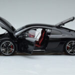 Audi R8 Performance Negru Kengfai 1:18 - image 4 of 10