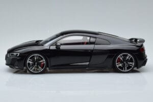 Audi R8 Performance Negru Kengfai 1:18 VAKF-0353 Metal - imaginea 5 din 10