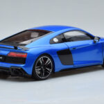 Audi R8 Performance Albastru Kengfai 1:18 - image 3 of 10