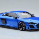Audi R8 Performance Albastru Kengfai 1:18 - image 6 of 10