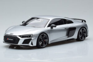 Audi R8 Performance Argintiu Kengfai 1:18