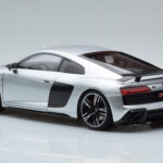 Audi R8 Performance Argintiu Kengfai 1:18 - image 7 of 10