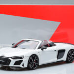 Audi R8 Spyder Performance Alb Kengfai 1:18 - image 11 of 11