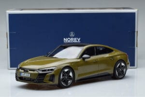 Audi RS E-Tron GT Măsliniu Norev 1:18 188380 Metal - imaginea 6 din 6